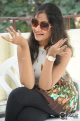 Sandeepthi at Nenu Nene Ramune Movie Press Meet